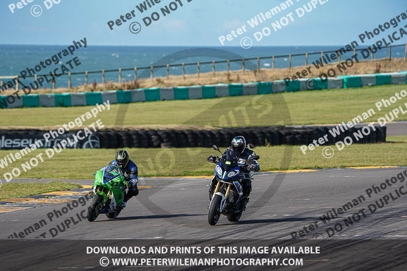 anglesey no limits trackday;anglesey photographs;anglesey trackday photographs;enduro digital images;event digital images;eventdigitalimages;no limits trackdays;peter wileman photography;racing digital images;trac mon;trackday digital images;trackday photos;ty croes